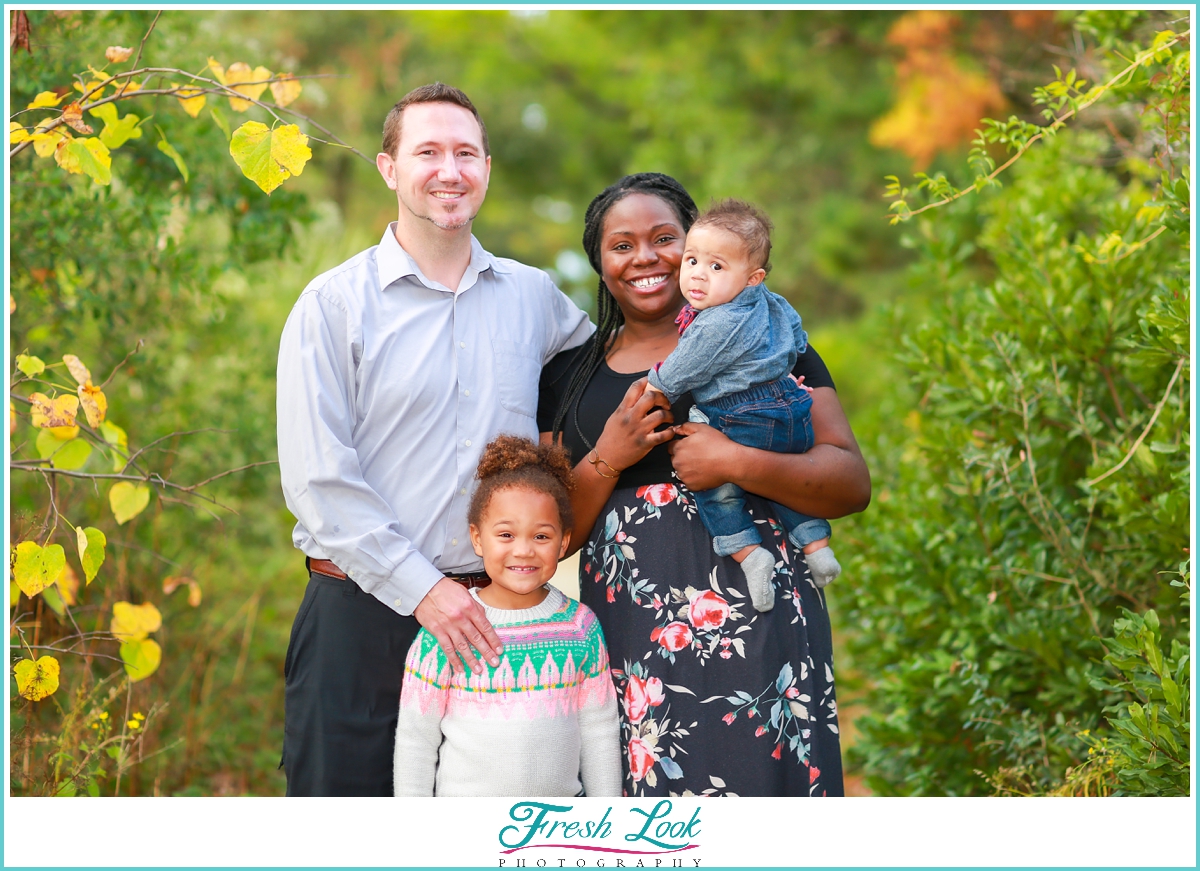 woodsy family photoshoot