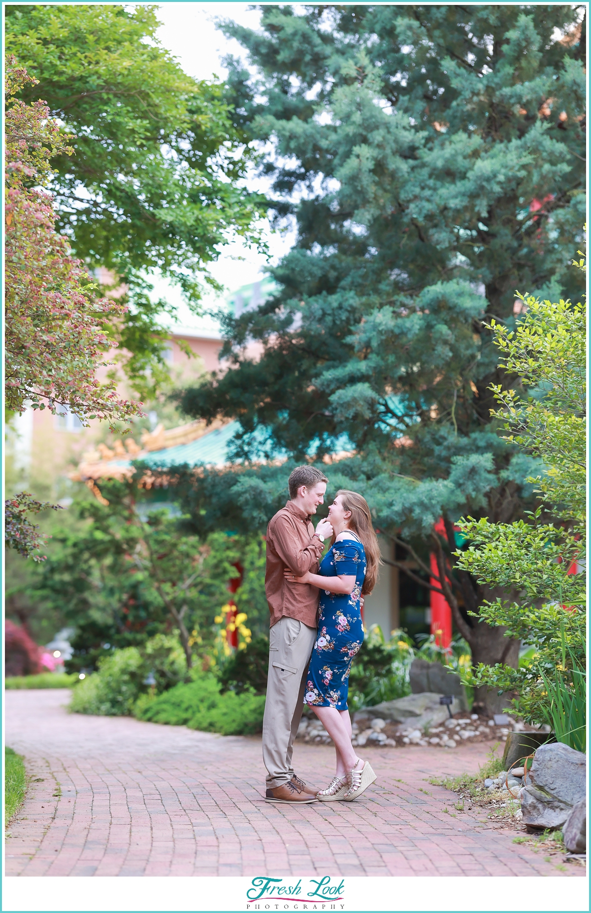 romantic Norfolk pagoda photoshoot