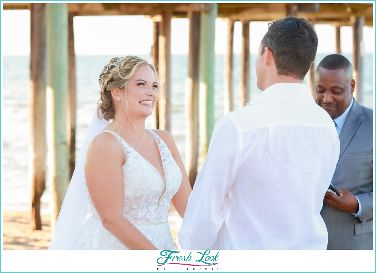 bride and groom wedding ceremony