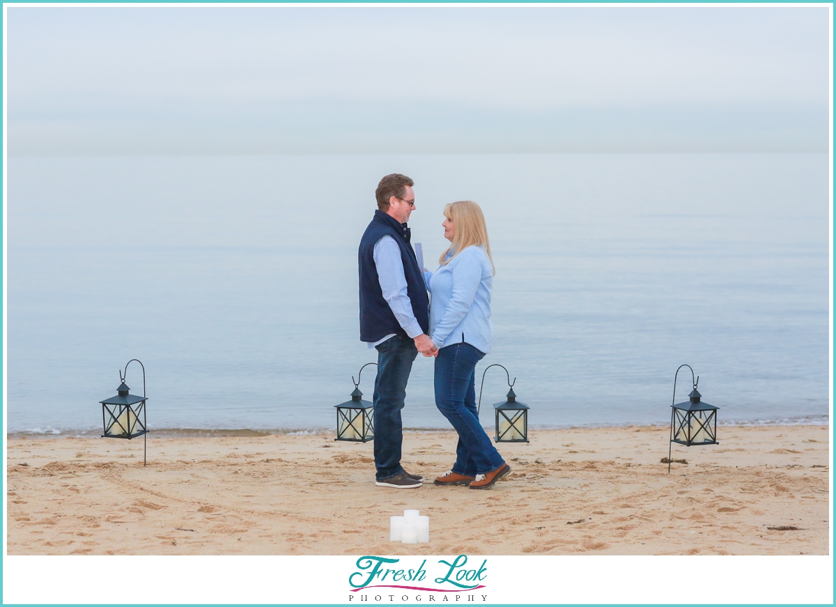 Virginia Beach anniversary photoshoot