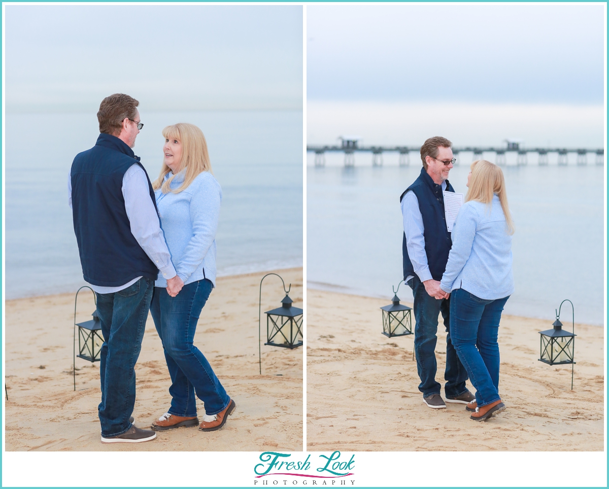 romantic beach anniversary photoshoot