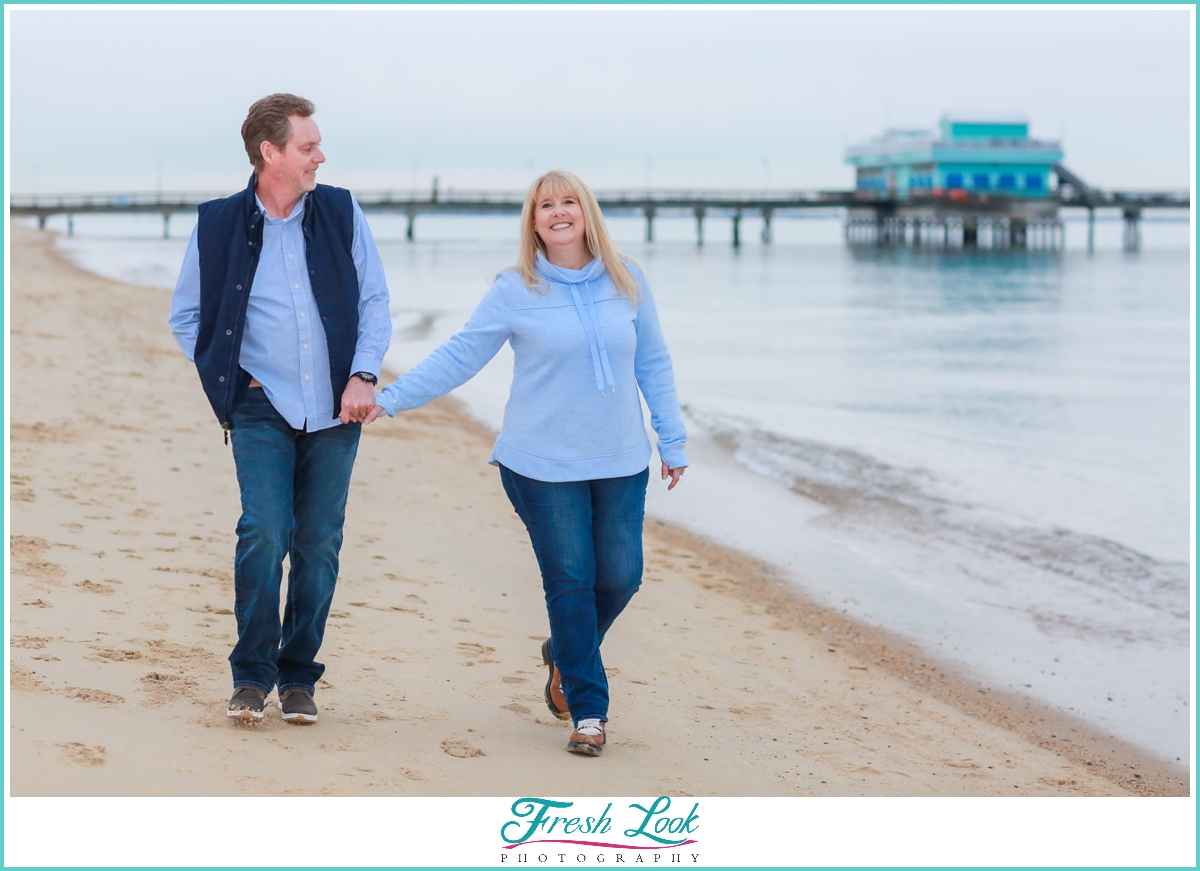 fun beach photoshoot ideas