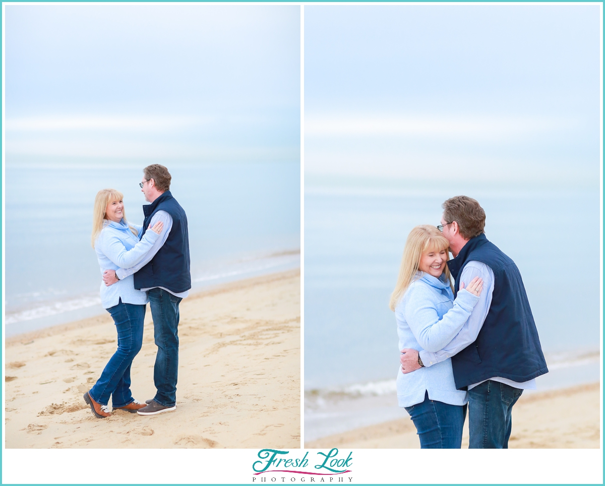 Norfolk beach anniversary photo ideas