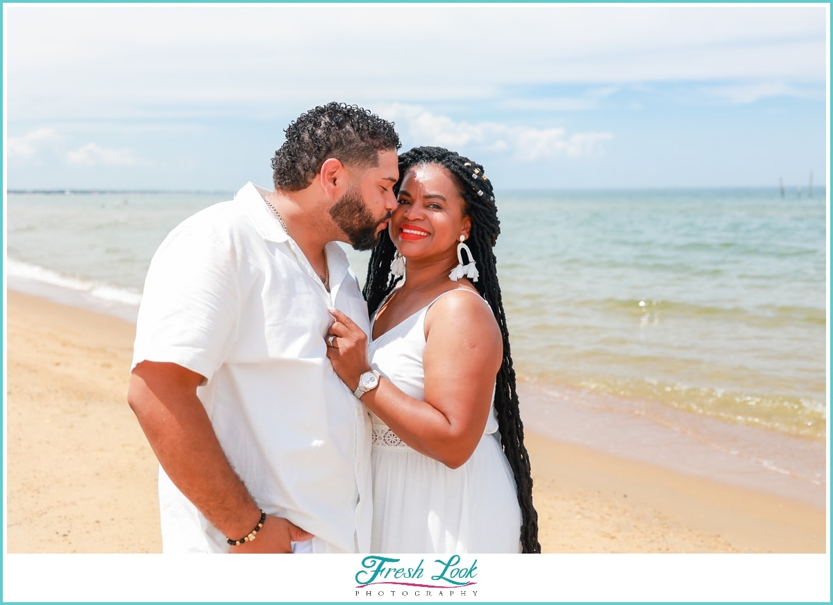 Romantic beach couples photoshoot